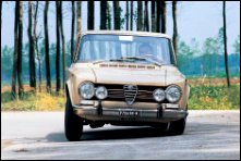 Giulia Berlina 1600 Super